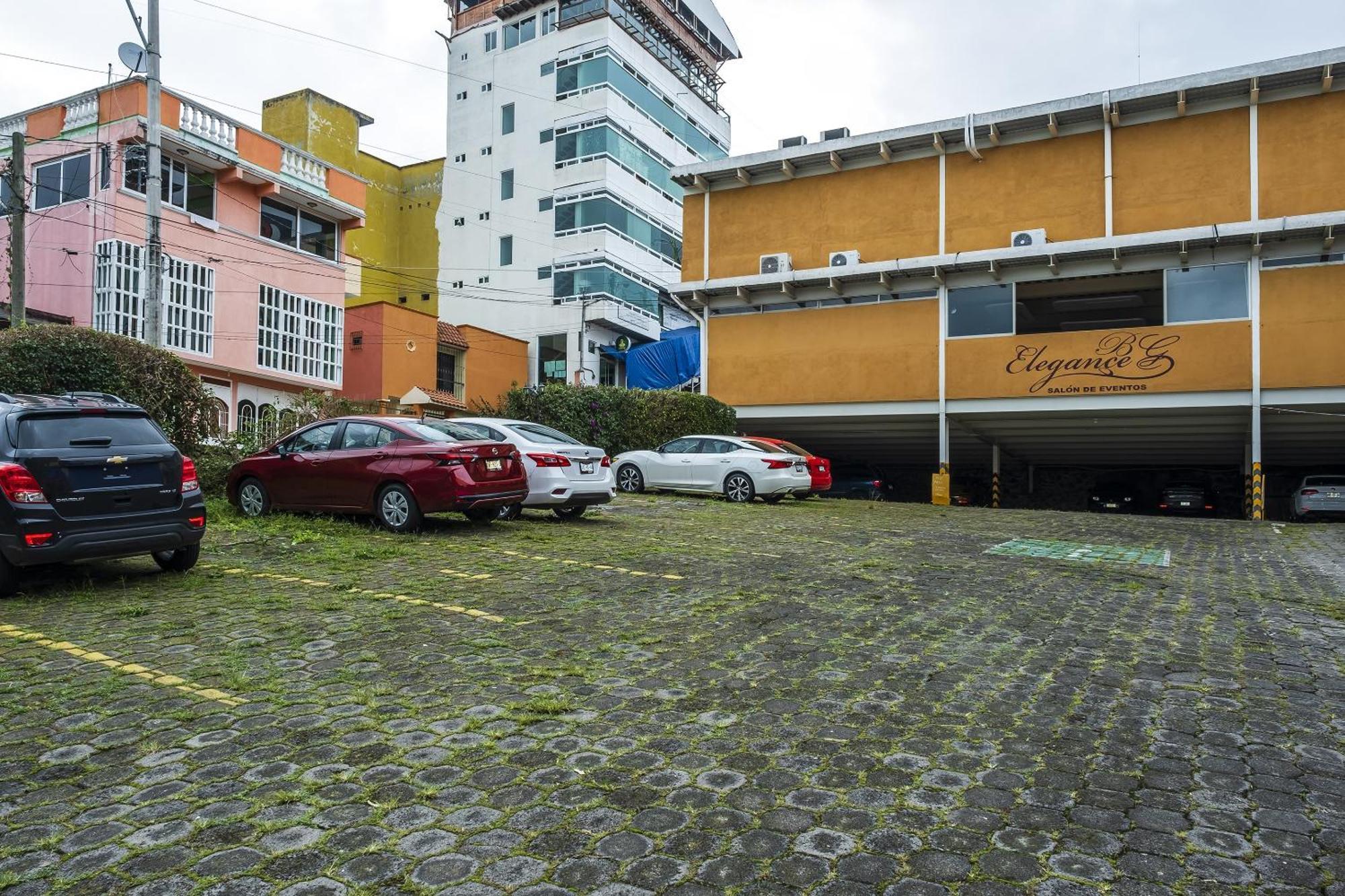 Capital O Hotel Central, Xalapa Exterior photo